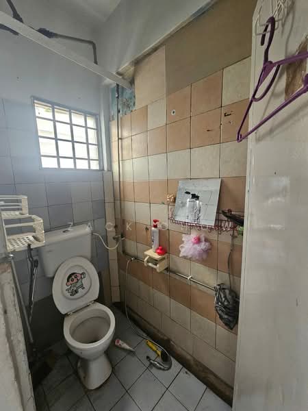 Flat for Sale at Taman Melawati - Zack Chow - Bathroom - PropertyGuru.com.my