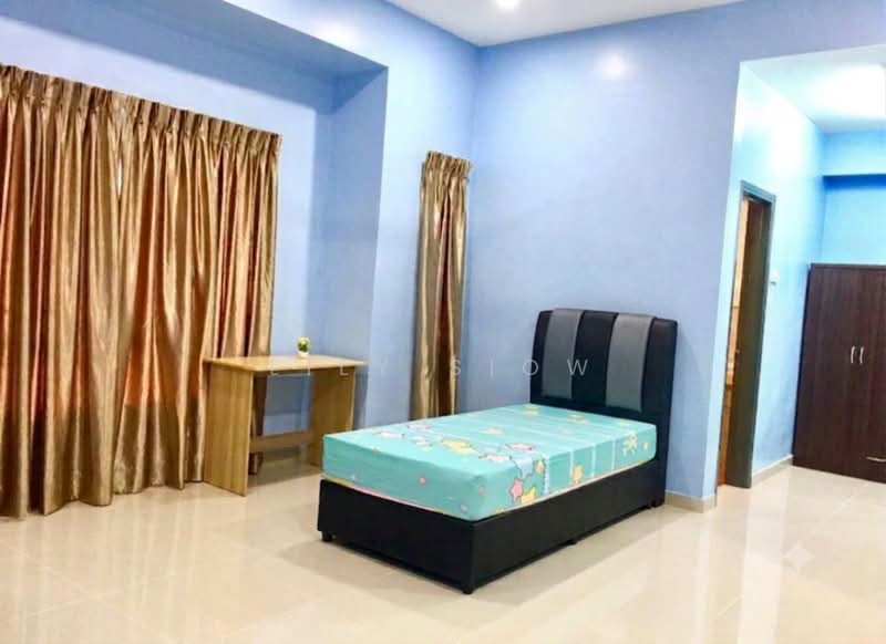 Semi-Detached House for Sale in Bandar Bukit Puchong (Puchong) - Lily Siow - Bedroom - PropertyGuru.com.my
