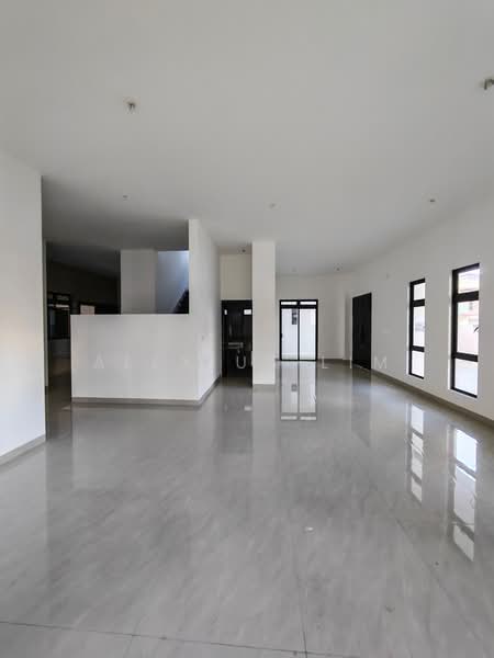 Rumah Berkembar untuk Dijual di Bandar Uda Utama (Johor Bahru) - Alexius Lim - Living Room - PropertyGuru.com.my
