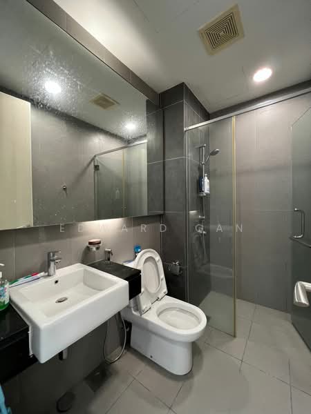 Service Residence for Sale at Imperia - Edward Gan - Bathroom - PropertyGuru.com.my