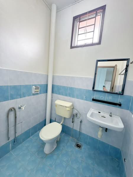 Rumah Teres 2 Tingkat untuk Dijual di Taman Bestari Indah (Ulu Tiram) - Brandon Khor - PropertyGuru.com.my