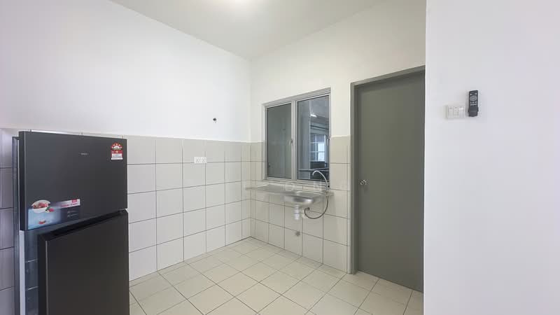 Condominium for Rent at Sri Melaka Residensi - Mii Ong - Kitchen - PropertyGuru.com.my
