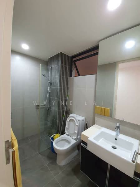 Servis Apartment untuk Dijual di Jaya One Residences - Wayne Lai - Bathroom - PropertyGuru.com.my