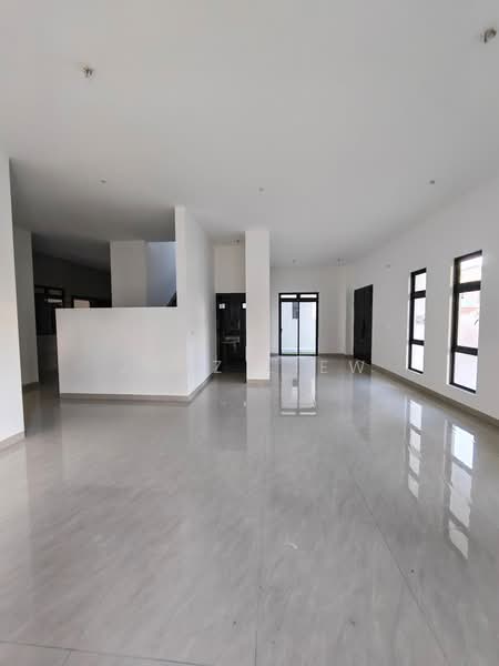 Semi-Detached House for Sale in Bandar Uda Utama (Johor Bahru) - Junz Liew - PropertyGuru.com.my