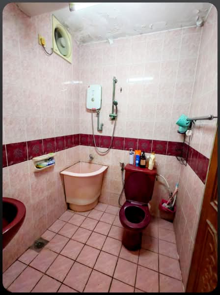 Rumah Teres 1 Tingkat untuk Dijual di Petaling Jaya (Selangor) - Henry Lim - Bathroom - PropertyGuru.com.my