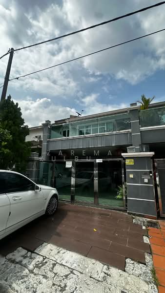 Rumah Teres 2 Tingkat untuk Dijual di Taman Desa Serdang (Seri Kembangan) - Zarema Kulbuzheva - Exterior - PropertyGuru.com.my