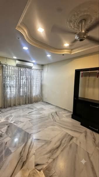 Rumah Teres 2 Tingkat untuk Dijual di Taman Desa Serdang (Seri Kembangan) - Zarema Kulbuzheva - Interior - PropertyGuru.com.my