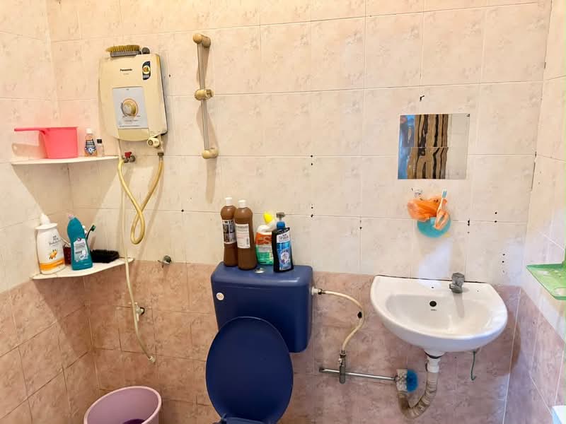 Rumah Teres 1 Tingkat untuk Dijual di Bandar Putra (Kulai) - Shishi . - PropertyGuru.com.my