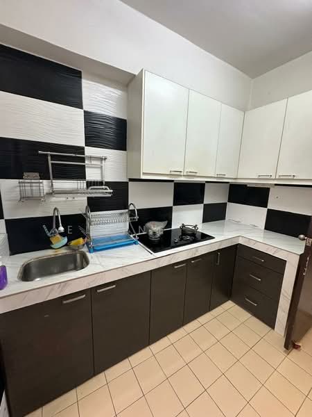 Pangsapuri untuk Dijual di Sutramas - Elaine Yap - Kitchen - PropertyGuru.com.my
