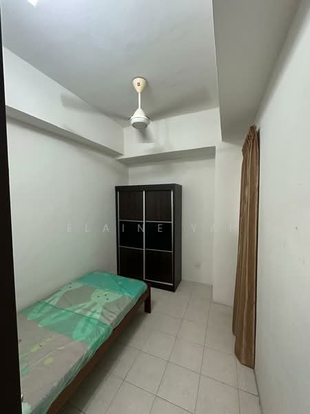 Pangsapuri untuk Dijual di Sutramas - Elaine Yap - Bedroom - PropertyGuru.com.my