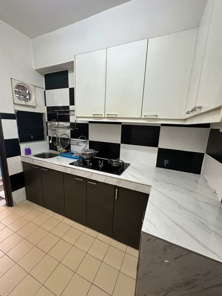 Pangsapuri untuk Dijual di Sutramas - Elaine Yap - Kitchen - PropertyGuru.com.my