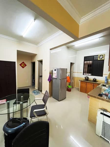 Pangsapuri untuk Disewa di Taman Seri Perak - Jerry Tan - Kitchen - PropertyGuru.com.my