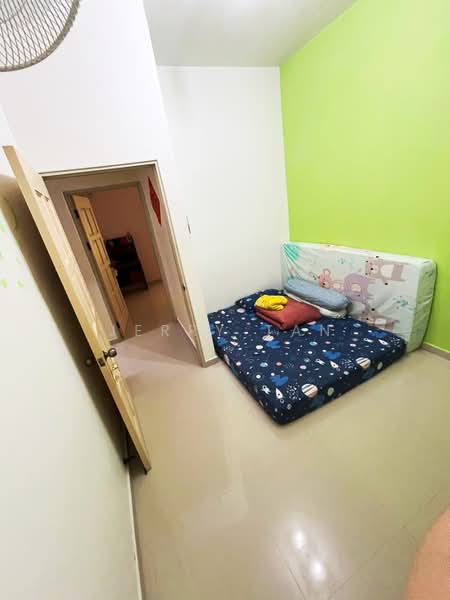 Pangsapuri untuk Disewa di Taman Seri Perak - Jerry Tan - Bedroom - PropertyGuru.com.my