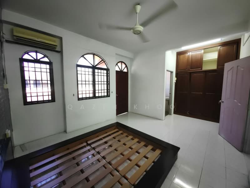 2.5-storey Terraced House for Rent in Ipoh Garden (Ipoh) - Qazin Khoo - Bedroom - PropertyGuru.com.my