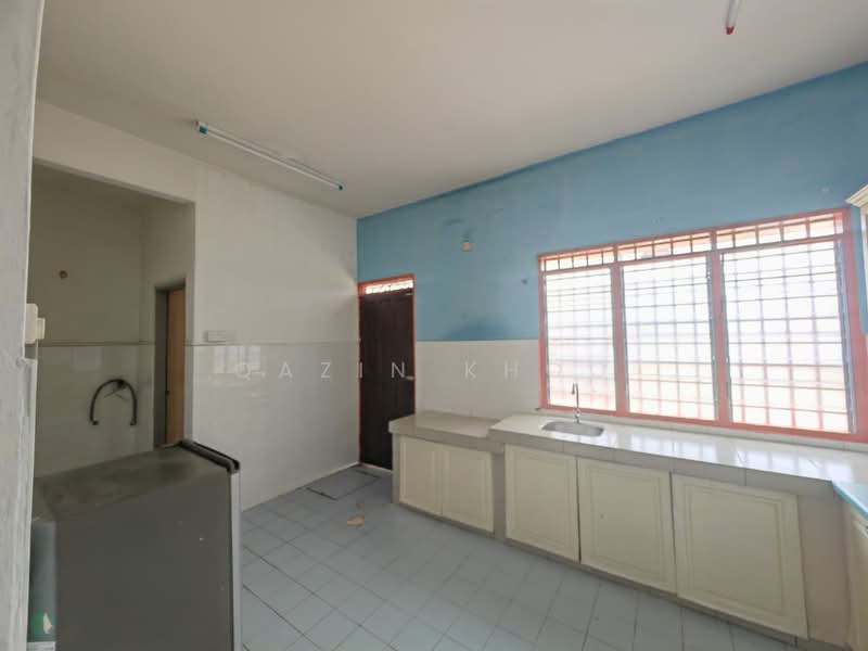 2.5-storey Terraced House for Rent in Ipoh Garden (Ipoh) - Qazin Khoo - Kitchen - PropertyGuru.com.my