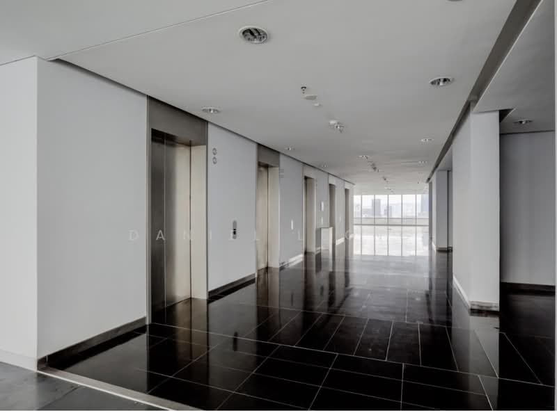 Office for Rent in KL City Centre (Kuala Lumpur) - Daniel Leong - Corridor - PropertyGuru.com.my
