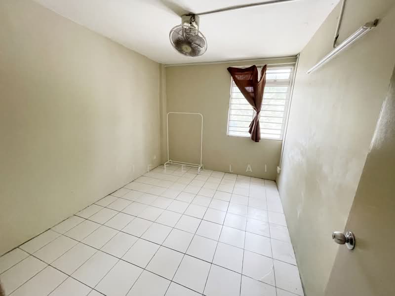 Apartment for Rent at Apartment Taman Topaz - Eiffel Lai - Interior - PropertyGuru.com.my
