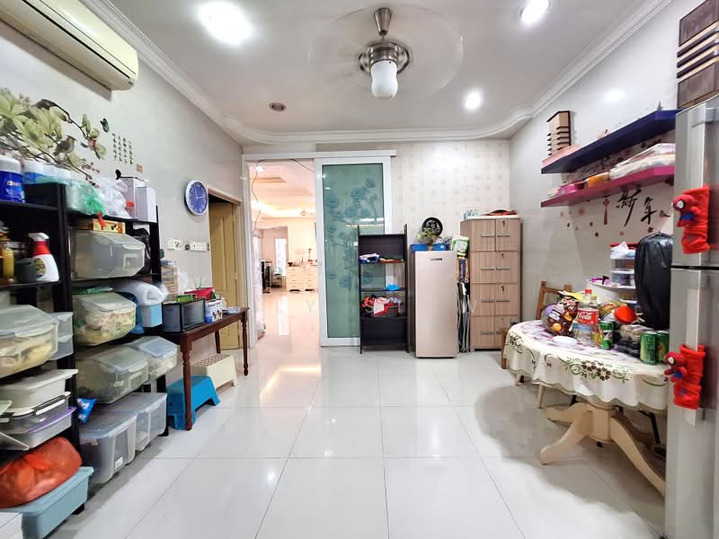 Rumah Teres 2 Tingkat untuk Dijual di Bandar Bukit Puchong (Puchong) - Lily Siow - Living Room - PropertyGuru.com.my