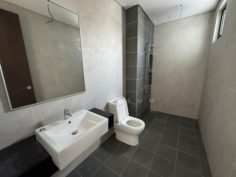 2.5-storey Terraced House for Sale in Taman Puncak Jalil (Seri Kembangan) - Ryan Sum - PropertyGuru.com.my