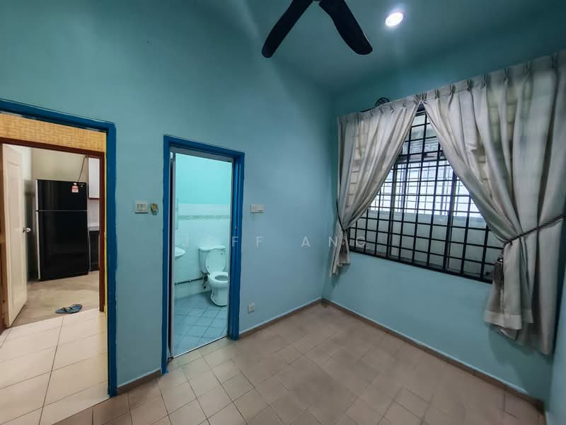 Rumah Teres 2 Tingkat untuk Dijual di Taman Suria (Johor Bahru) - Jeff Ang - PropertyGuru.com.my