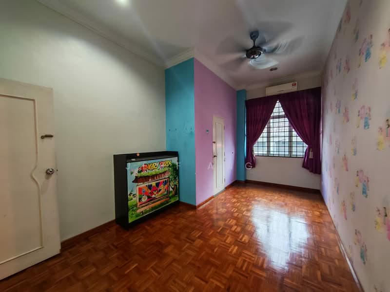 Rumah Teres 2 Tingkat untuk Dijual di Taman Suria (Johor Bahru) - Jeff Ang - PropertyGuru.com.my