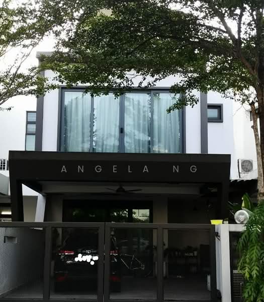 2-storey Terraced House for Sale in Laman Glenmarie (Shah Alam) - Angela Ng - Exterior - PropertyGuru.com.my
