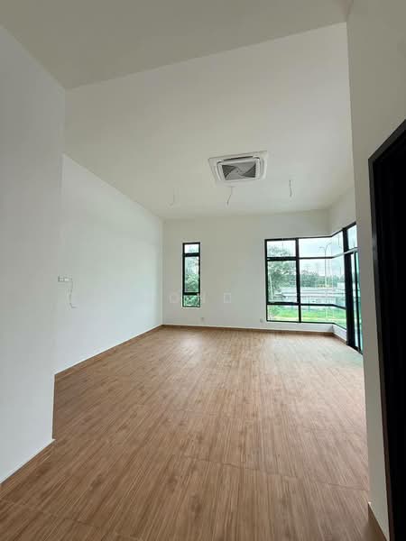 Rumah Teres 2 Tingkat untuk Disewa di Johor Bahru (Johor) - Desmond Lew - Living Room - PropertyGuru.com.my