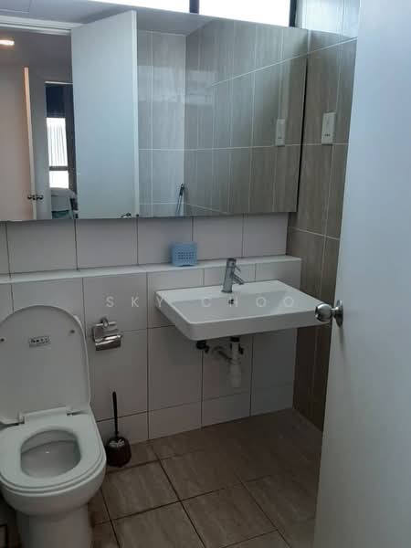 Kondominium untuk Disewa di A'Marine Condominium - Sky Choo - Bathroom - PropertyGuru.com.my