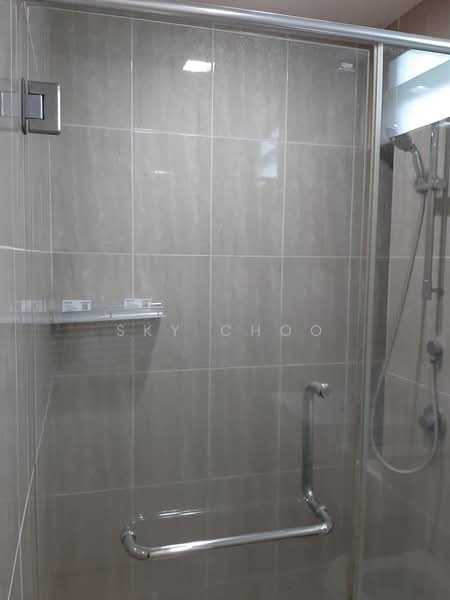 Kondominium untuk Disewa di A'Marine Condominium - Sky Choo - Bathroom - PropertyGuru.com.my