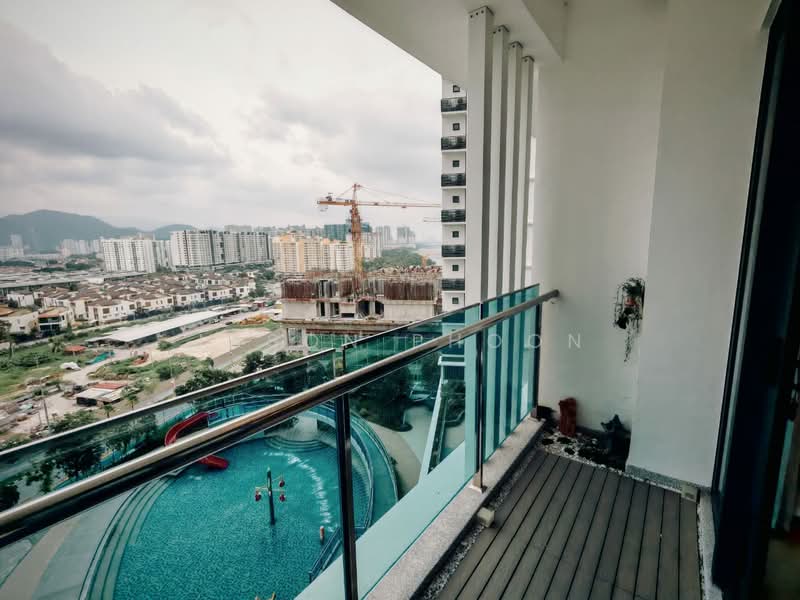Kondominium untuk Dijual di Queens Residences Q2 @ Queens Waterfront - Jason Phoon - Balcony - PropertyGuru.com.my