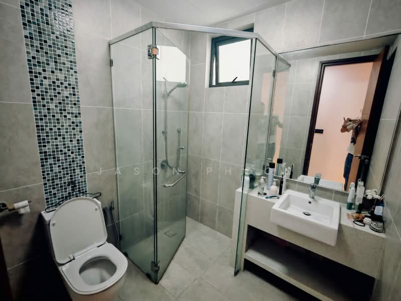 Kondominium untuk Dijual di Queens Residences Q2 @ Queens Waterfront - Jason Phoon - Bathroom - PropertyGuru.com.my