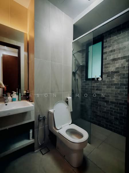 Kondominium untuk Dijual di Queens Residences Q2 @ Queens Waterfront - Jason Phoon - Bathroom - PropertyGuru.com.my