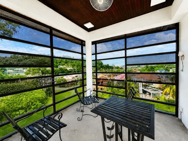 Bungalow for Sale in Taman Harmonis (Gombak) - Aizuddin bin Ahmad - Balcony - PropertyGuru.com.my