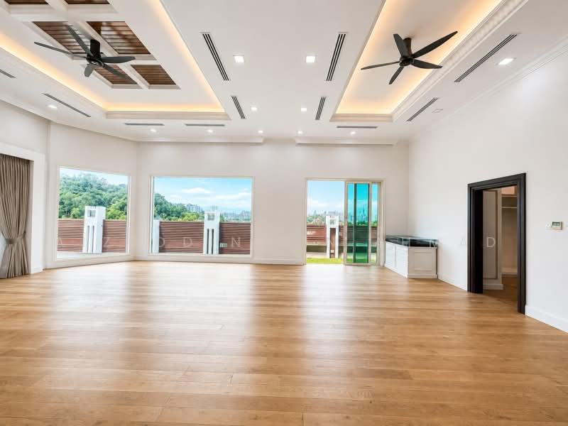 Bungalow for Sale in Taman Harmonis (Gombak) - Aizuddin bin Ahmad - Living Room - PropertyGuru.com.my