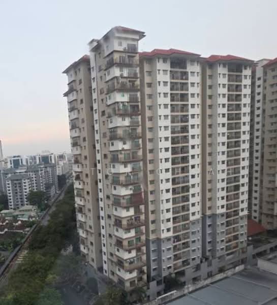Service Residence for Sale at Pinnacle Kelana Jaya - Hector Cheah - Exterior - PropertyGuru.com.my