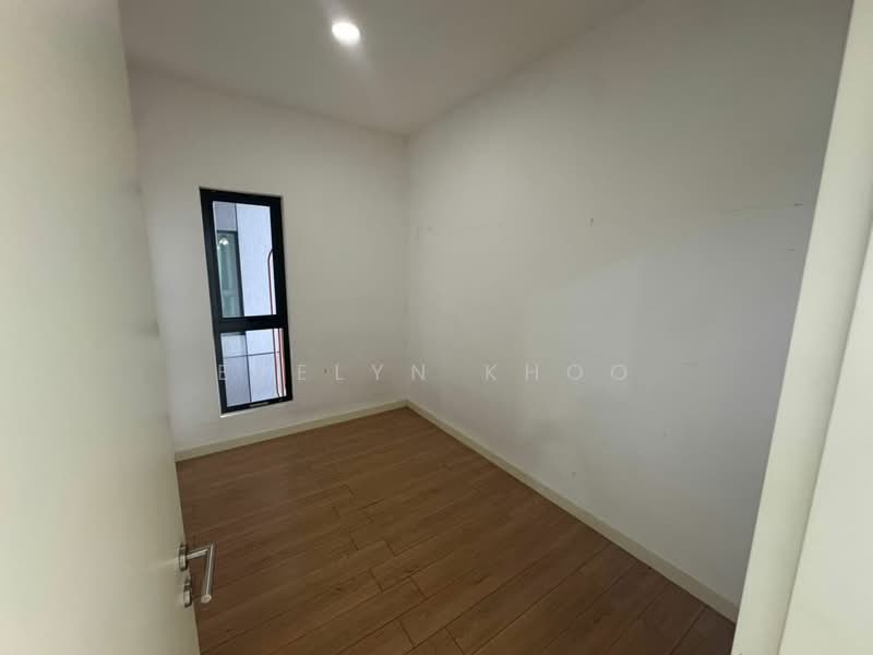 Condominium for Sale at Amanja - Evelyn Khoo - Room - PropertyGuru.com.my