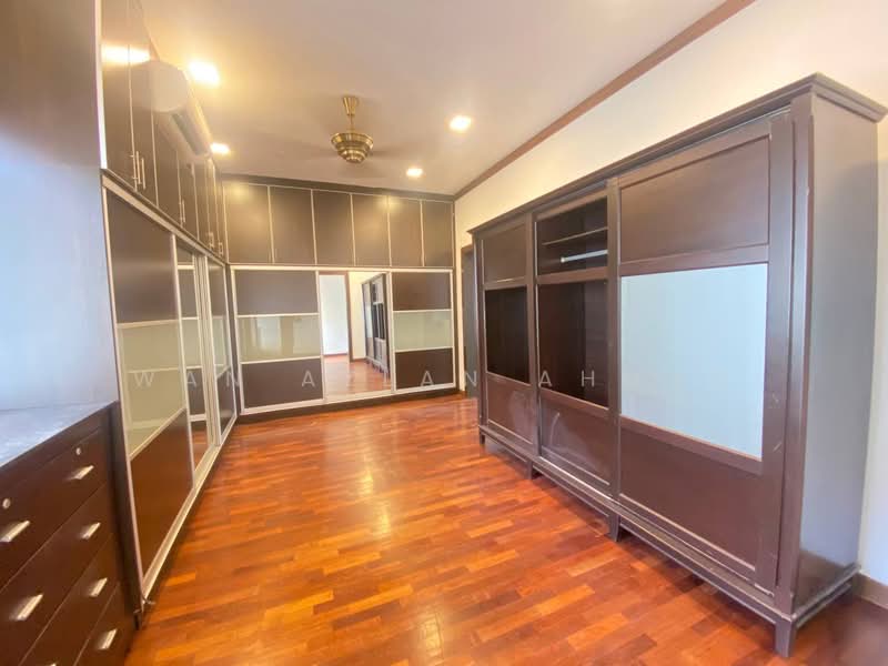Terraced House for Rent in Bukit Jelutong (Shah Alam) - Wan Azlan Ahmad - PropertyGuru.com.my