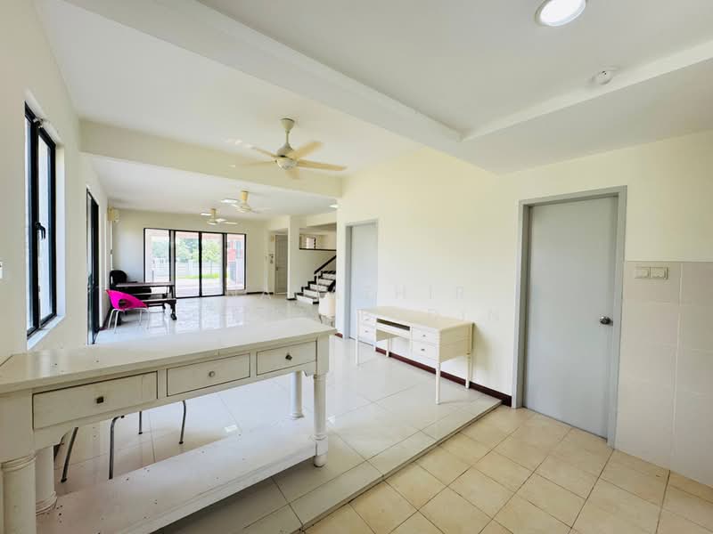 Rumah Teres 2 Tingkat untuk Dijual di Cahaya Spk (Shah Alam) - Nahathir Shahabudin - Living Room - PropertyGuru.com.my