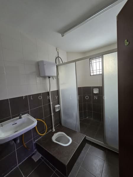 2-storey Terraced House for Sale in Sepang (Selangor) - Flory Leong - Bathroom - PropertyGuru.com.my