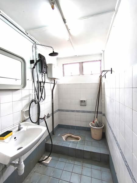 Apartment for Sale at Jasmine Court - Tan Bee Choo - Bathroom - PropertyGuru.com.my