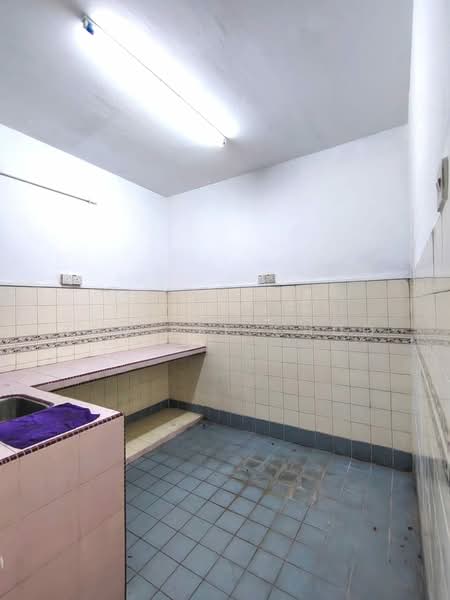 Apartment for Sale at Jasmine Court - Tan Bee Choo - Kitchen - PropertyGuru.com.my