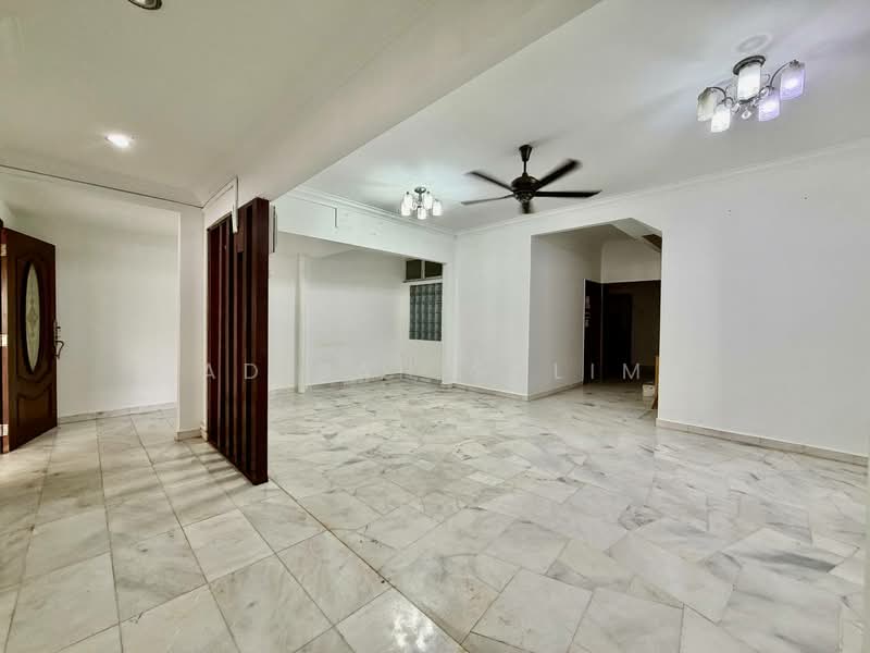 Rumah Teres 2 Tingkat untuk Dijual di Usj 22 (Subang Jaya) - Adibah Salim - Living Room - PropertyGuru.com.my