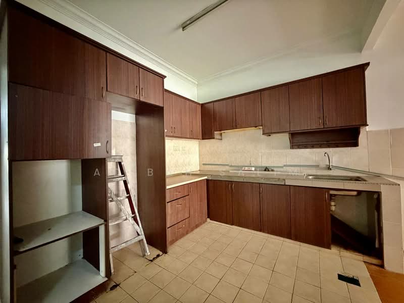 Rumah Teres 2 Tingkat untuk Dijual di Usj 22 (Subang Jaya) - Adibah Salim - Kitchen - PropertyGuru.com.my