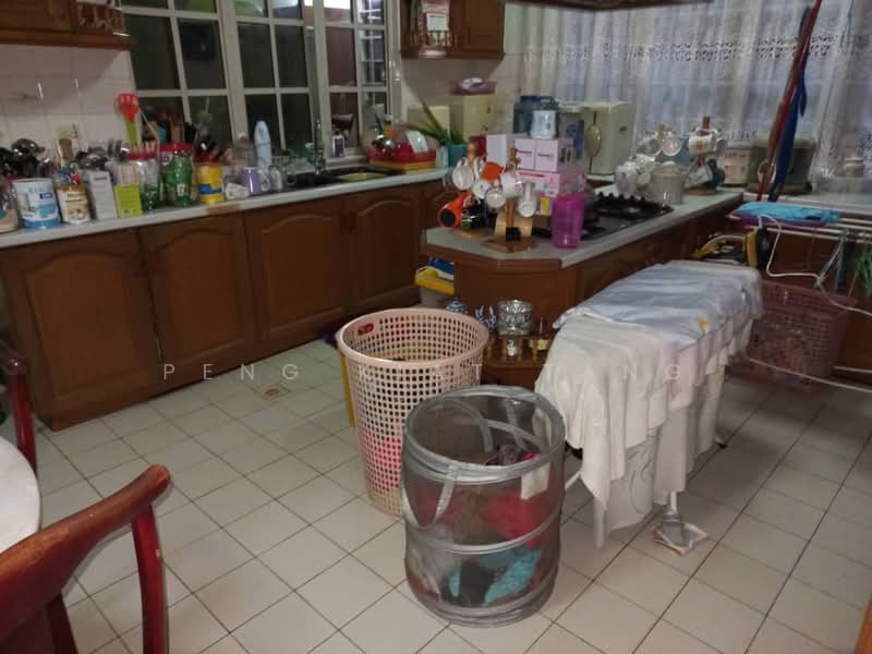 Bungalow for Sale in Usj 2 (Subang Jaya) - Peng Kiat Tang - Kitchen - PropertyGuru.com.my