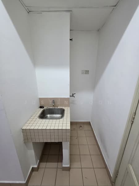 Condominium for Sale at Kiaramas Sutera - Justin Voon - Interior - PropertyGuru.com.my