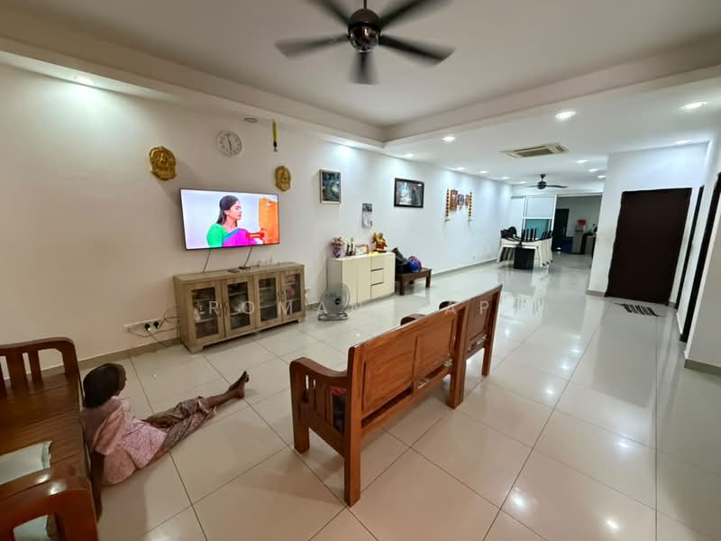 2-storey Terraced House for Sale in Rawang (Selangor) - Roman Yap - Living Room - PropertyGuru.com.my