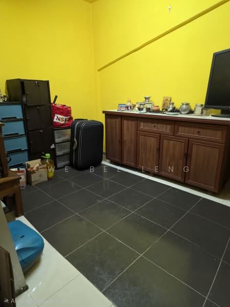 Rumah Teres 2 Tingkat untuk Dijual di Taman Plentong Baru (Masai) - Ewe Bee Leng - Bedroom - PropertyGuru.com.my