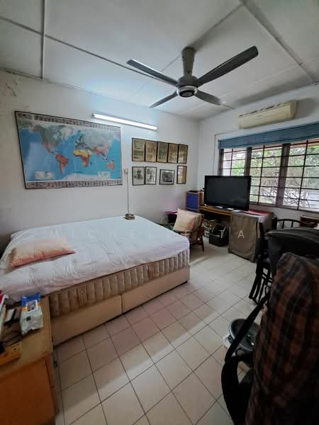 Rumah Berkembar untuk Dijual di Kampung Tunku (Petaling Jaya) - Michelle Tai - PropertyGuru.com.my