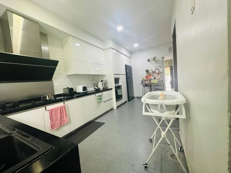 2-storey Terraced House for Sale in Desa Coalfields (Ijok) - Fauziah Nawawi - Kitchen - PropertyGuru.com.my