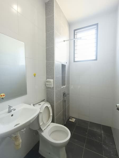 Terraced House for Sale in Taman Desa Tebrau (Tebrau) - Roy Yap - Bathroom - PropertyGuru.com.my